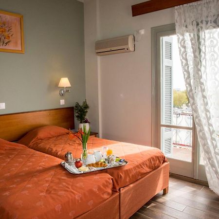 Togias Hotel Aegina ภายนอก รูปภาพ